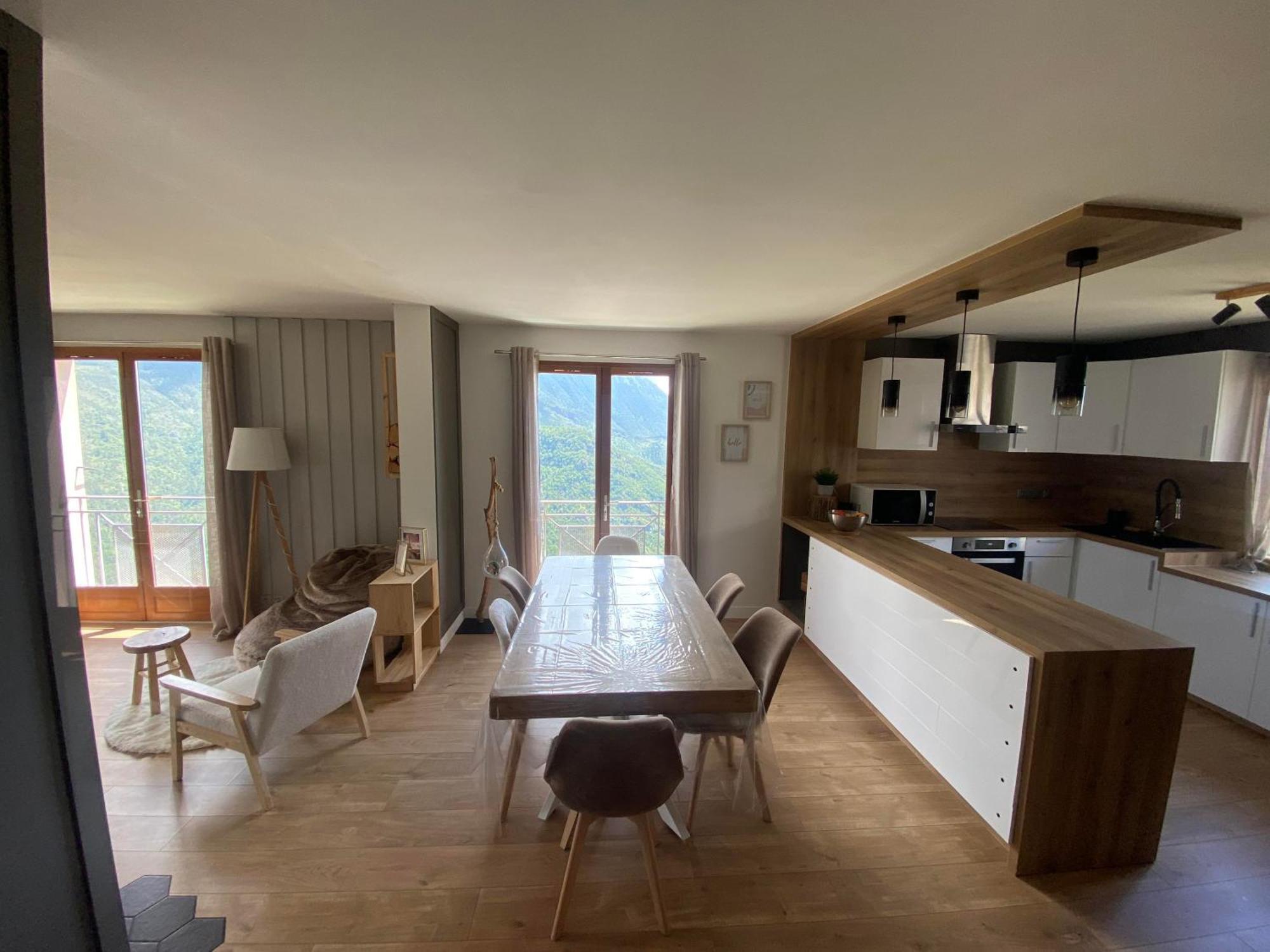 Grande Maison Vue Montagne Au Calme Rimplas Eksteriør billede